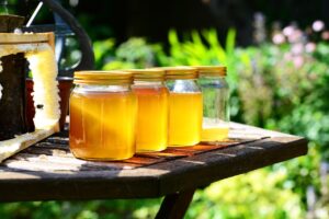honey, jars, harvest, nature, bees, garden, honey jars, glass containers, glass jars, golden, pure, raw